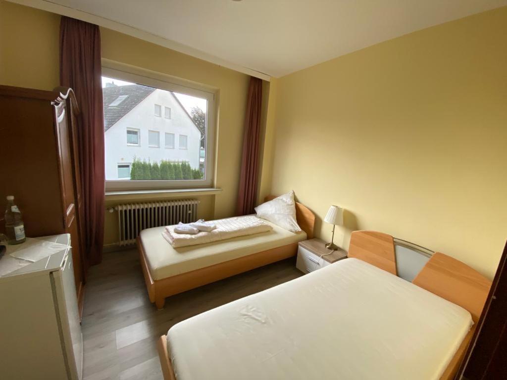 Taverna Hotel Roemerkrug Hanower Zewnętrze zdjęcie